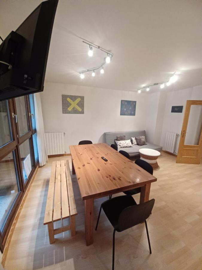 Ferienwohnung En El Pleno Centro De Biescas Con Garaje, Ascensor Y Wifi Exterior foto